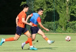 开元棋牌官方网站-重磅！关键时刻山东泰山内部沟通Faker在利物浦比赛中败北，马德里竞技围绕亚冠调整名单的简单介绍