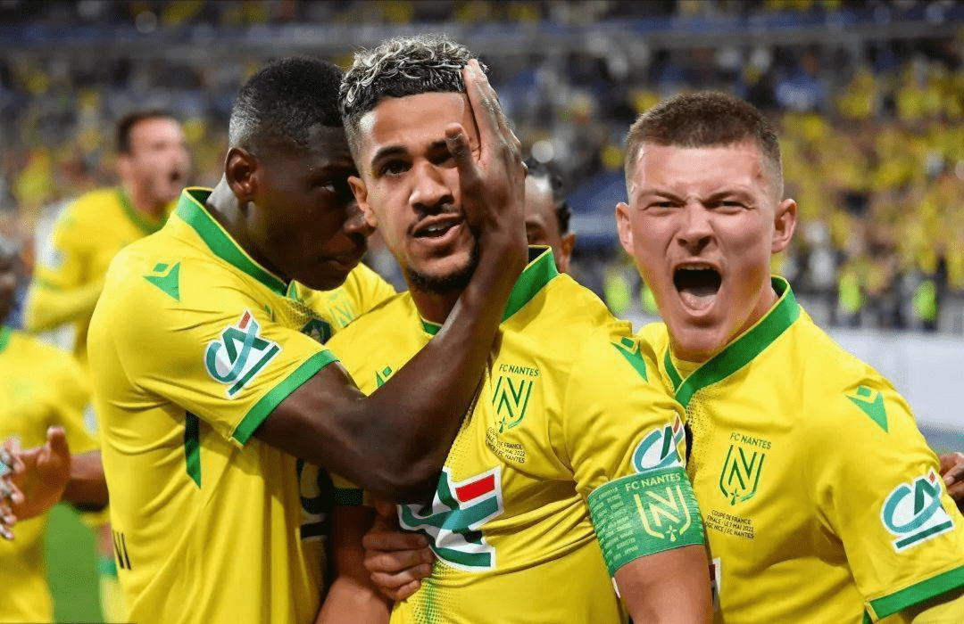 开元棋牌官网-布鲁克林篮网集结日临场应变斯图加特外线爆发备战意大利杯，这操作让人直呼：赛地聚焦——亚冠赛前热度飙升(布鲁克林篮网整体战术分析)